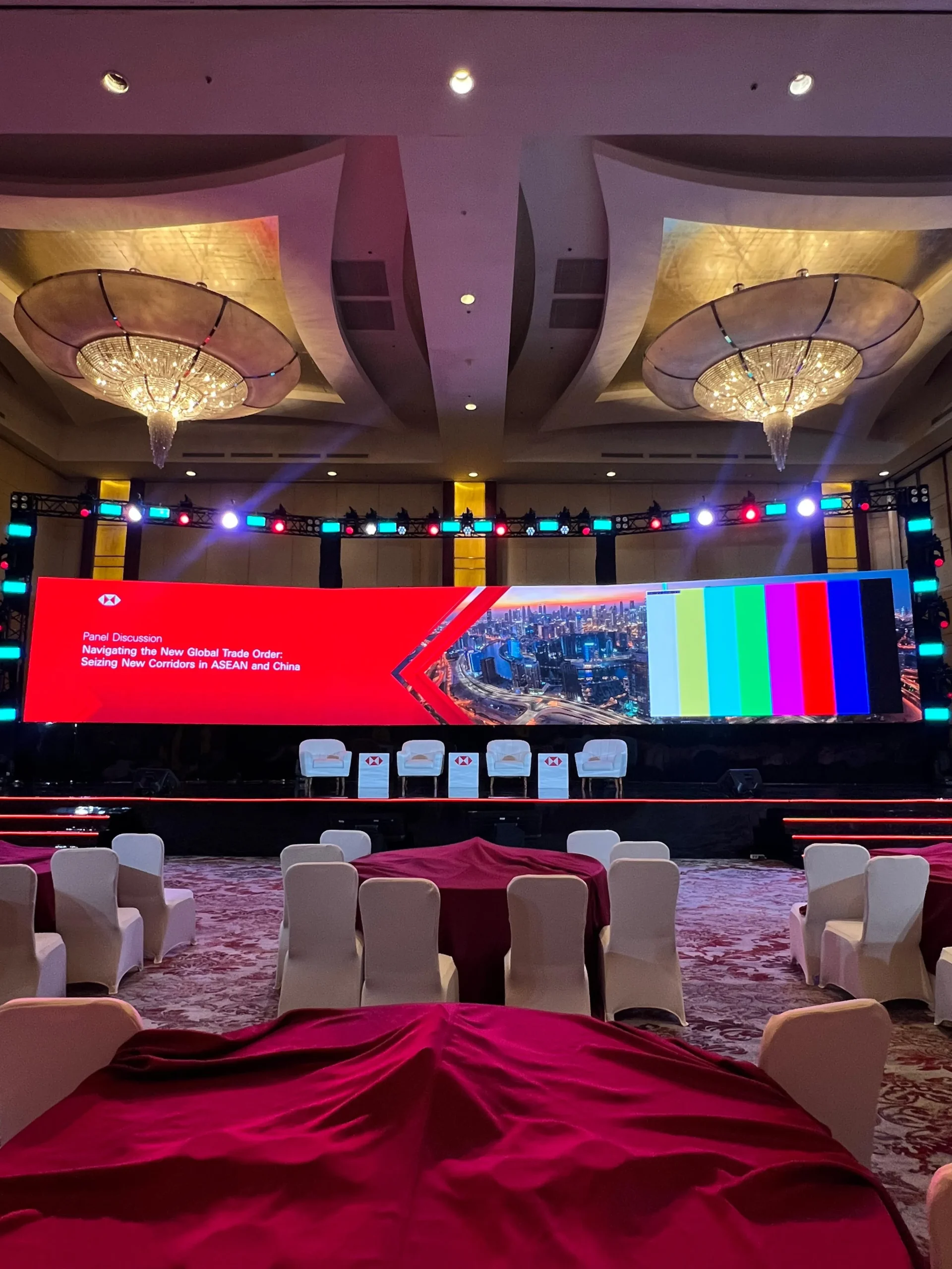 event display yang di organize oleh vision works media